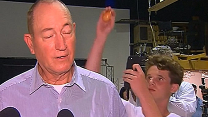 Senator Fraser Anning gets egged by a 17-year-old