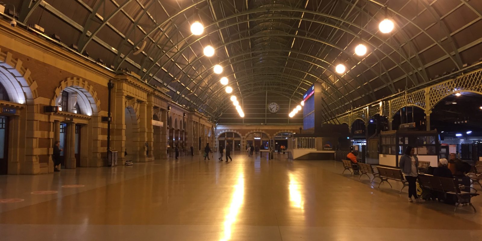 Central Station's empty hall at 7 p.m.